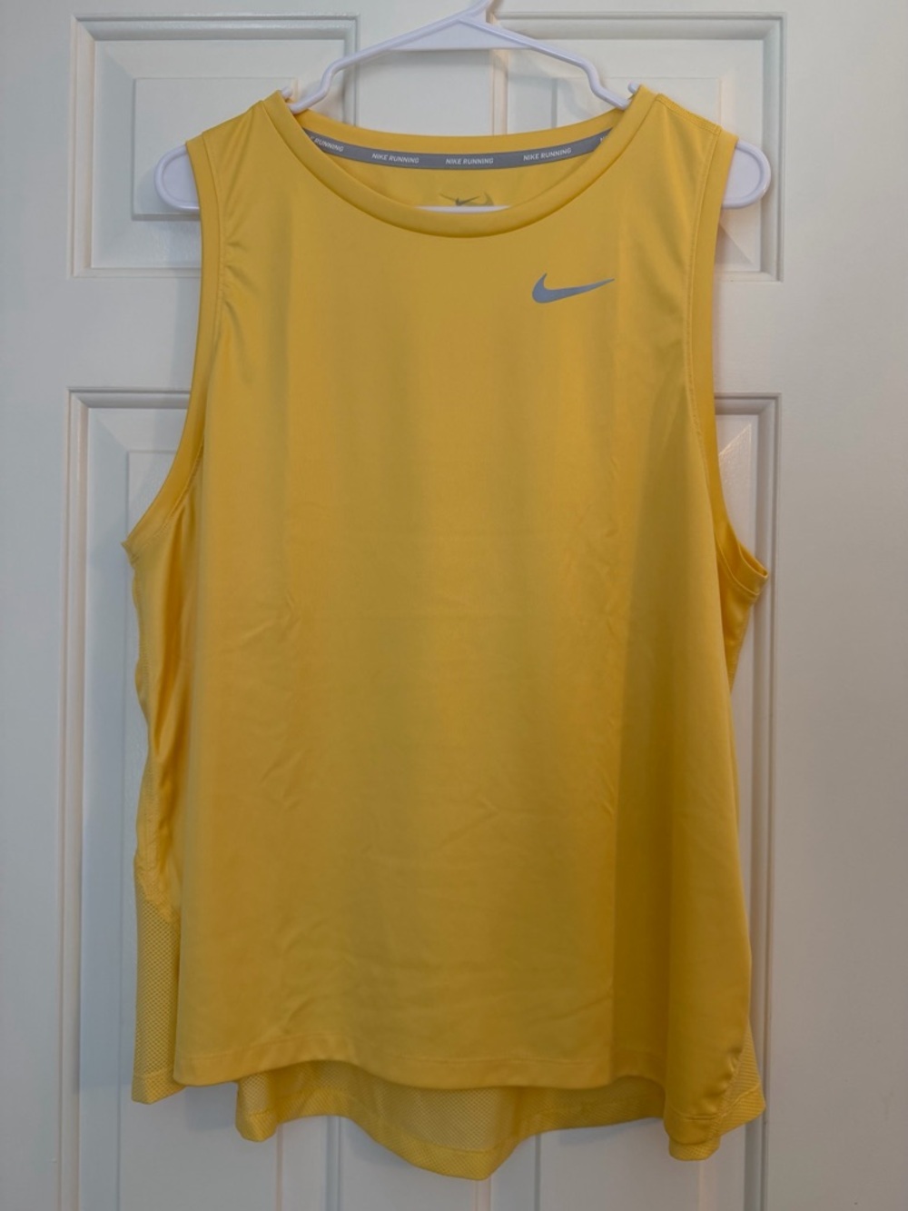 Nike Yellow Women’s Sleeveless Tank Top